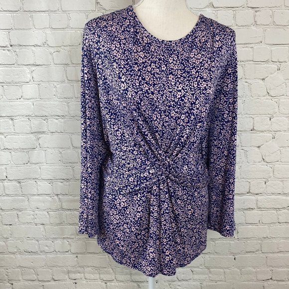 Juicy Couture Tops - Juicy Couture NWT Blue Floral Twist Blouse XXL